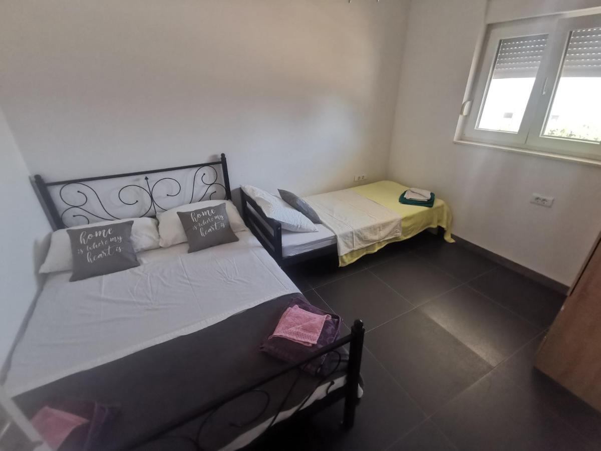 Villa Marta 3 Bedrooms, 2 Baths And Pool Kaštel Štafilić Extérieur photo